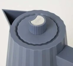 Bouilloire électrique 1L Plissé Noir MDL06/1 B - ALESSI -Smeg Soldes Boutique alessi bouilloire g3 2