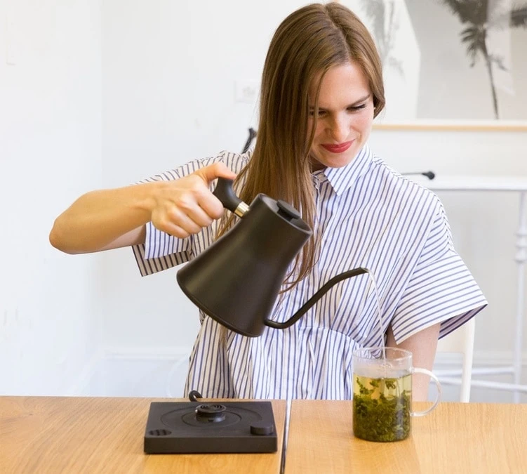 Bouilloire Stagg EKG Noir 90 Cl Col De Cygne - FELLOW 6 Bouilloire Stagg EKG Noir 90 Cl Col De Cygne - FELLOW – Image 4