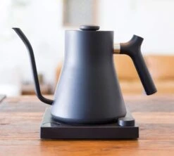 Bouilloire Stagg EKG Noir 90 Cl Col De Cygne - FELLOW 10 Bouilloire Stagg EKG Noir 90 Cl Col De Cygne - FELLOW -Smeg Soldes Boutique bouilelectr noir