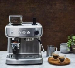 Machine Expresso Avec Broyeur BREVILLE Barista Max VCF126X-01 -Smeg Soldes Boutique breville baristamax 5