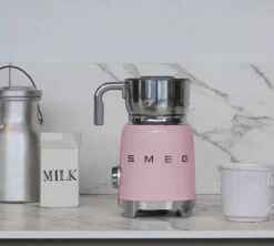 Chocolatière MFF01PKEU SMEG - Rose -Smeg Soldes Boutique choco