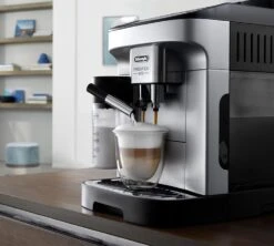 DELONGHI Magnifica EVO FEB 2961.SB LatteCrema Garantie 5 Ans -Smeg Soldes Boutique expresso broyeur feb2961sb magnifica evo cappuccino