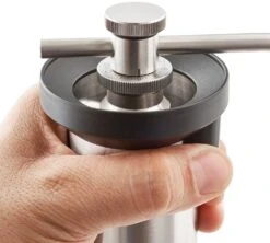 Moulin à Café Manuel KINU M47 Simplicity + Valise De Transport -Smeg Soldes Boutique kinu simplicity 3 1