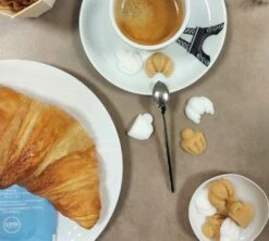 32 Sucres Moulés - Matin à Paris : Brioche, Croissant Et Tasse - CANASUC -Smeg Soldes Boutique lifestyle brioche croissant