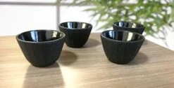 Lot De 4 Tasses En Fonte Noire 12cl - The Kitchenette -Smeg Soldes Boutique mood viva scandinavia