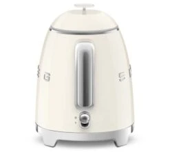 Mini Bouilloire SMEG - Crème - KLF05CREU 0,8 L + Offre Cadeau 17 Mini Bouilloire SMEG - Crème - KLF05CREU 0,8 L + Offre Cadeau -Smeg Soldes Boutique smeg minib creme4
