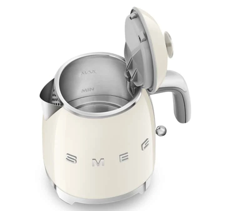 Mini Bouilloire SMEG - Crème - KLF05CREU 0,8 L + Offre Cadeau 11 Mini Bouilloire SMEG - Crème - KLF05CREU 0,8 L + Offre Cadeau – Image 9