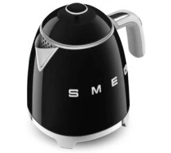 Mini Bouilloire KLF05BLEU 0,8 L - Noir + Offre Cadeau - SMEG 11 Mini Bouilloire KLF05BLEU 0,8 L - Noir + Offre Cadeau - SMEG -Smeg Soldes Boutique smeg minib noir9