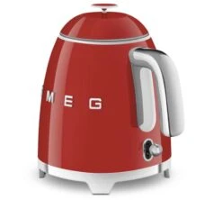 Mini Bouilloire SMEG Rouge - KLF05RDEU 0,8 L + Offre Cadeau -Smeg Soldes Boutique smeg minib rouge 9