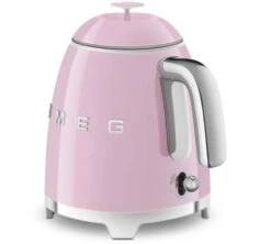 Mini Bouilloire Rose KLF05PKEU 0,8 L - SMEG + Offre Cadeau -Smeg Soldes Boutique smeg minibrose 8