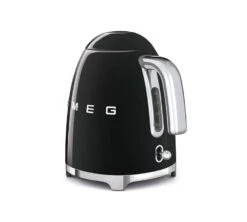 Bouilloire SMEG KLF03BLEU Noire - 1.7L + Offre Cadeau -Smeg Soldes Boutique smeg noir poignee chromee