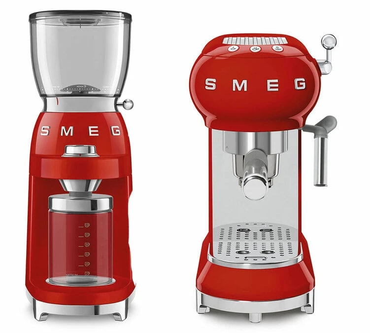 Set Petit-Déjeuner Machine Expresso ECF01RDEU Et Moulin à Café CGF01RDEU Rouge - SMEG 3 Set Petit-Déjeuner Machine Expresso ECF01RDEU Et Moulin à Café CGF01RDEU Rouge - SMEG